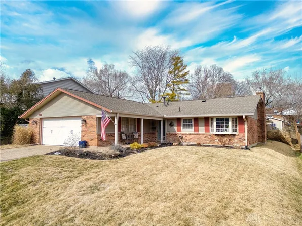 361 Cherrywood Dr, Fairborn, OH 45324