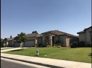 9113 Blossom Time Ave, Bakersfield, CA 93311