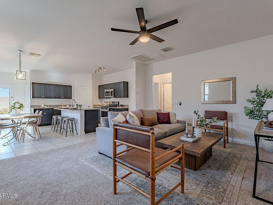 1st image of 29282 W CLARENDON Avenue