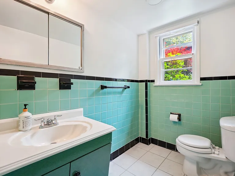 8504 Sundale Dr — Photo 21