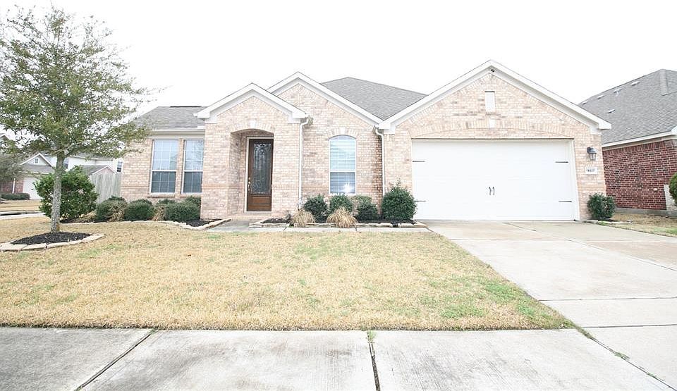 1st image of 19807 Geneva Fields Dr
