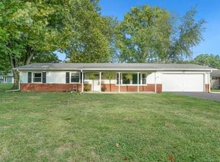 3504 Springfield Ct, Valparaiso, IN 46383
