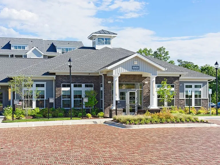 Leasing office entrance
