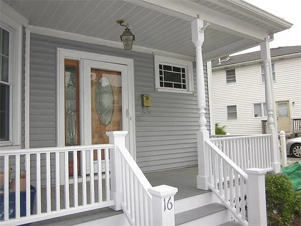 16 Ripley St — Photo 1
