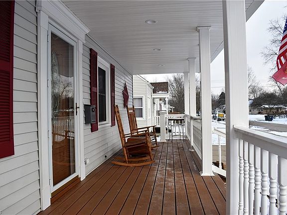 3rd image of 329 Madison Ave
