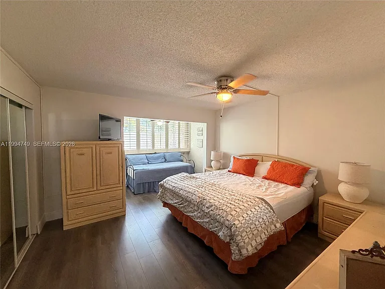 87455 Old Hwy #245 — Photo 12