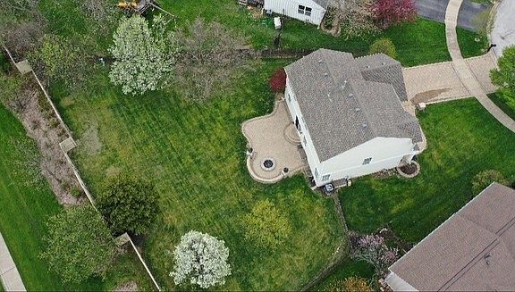 3rd image of 84 Flynn Ct
