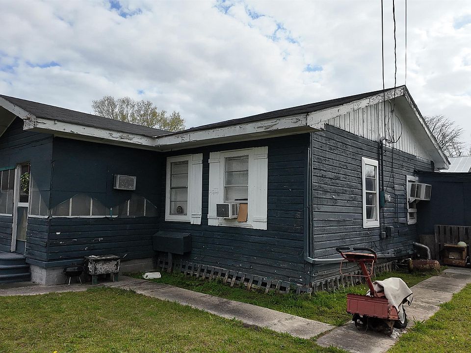 2nd image of 12375 Clay St