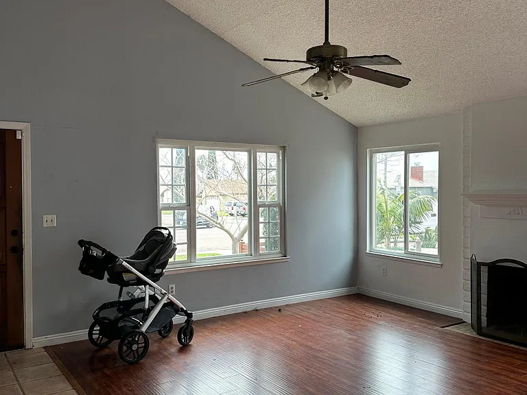 8864 Canis Ln — Photo 11