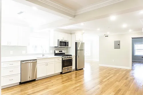 12 Glenville Ave #2 Photo 1