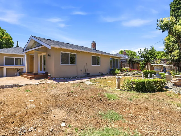 1635 Blossom Hill Rd — Photo 40