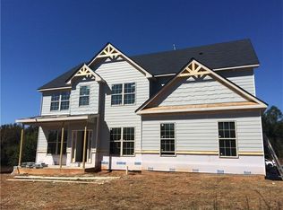 2550 Park Estates Dr, Snellville, GA 30078