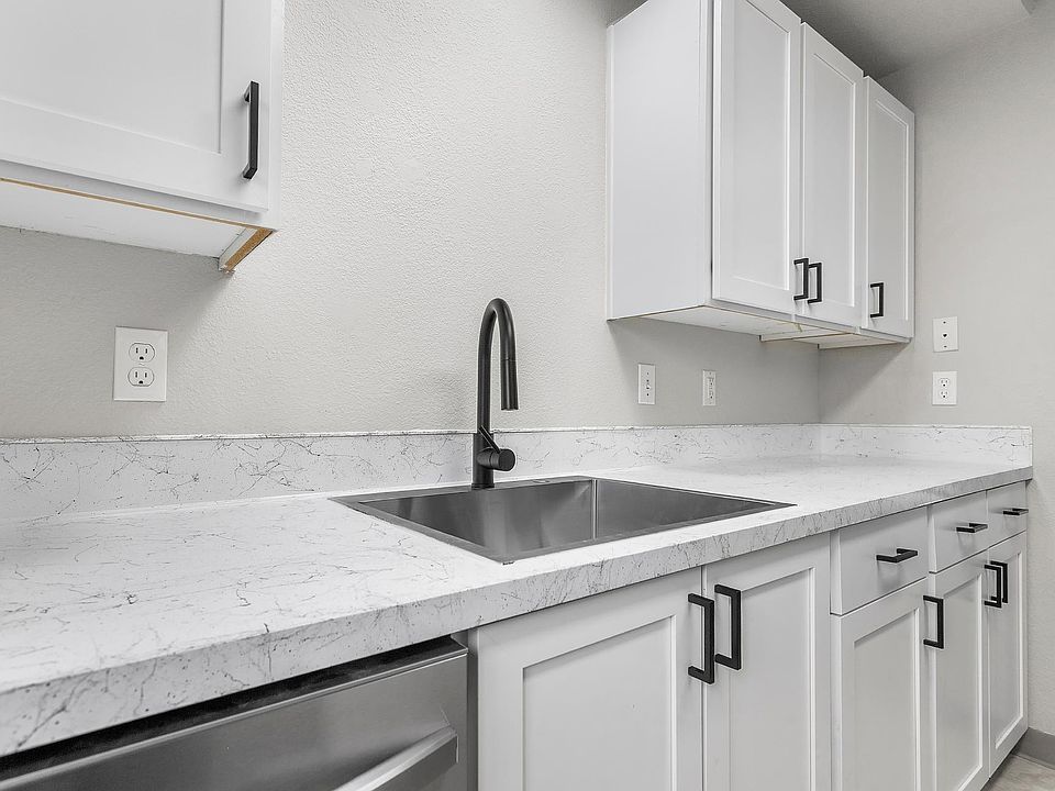 2855 SW 209th Ave 1, Aloha, OR 97003 Zillow