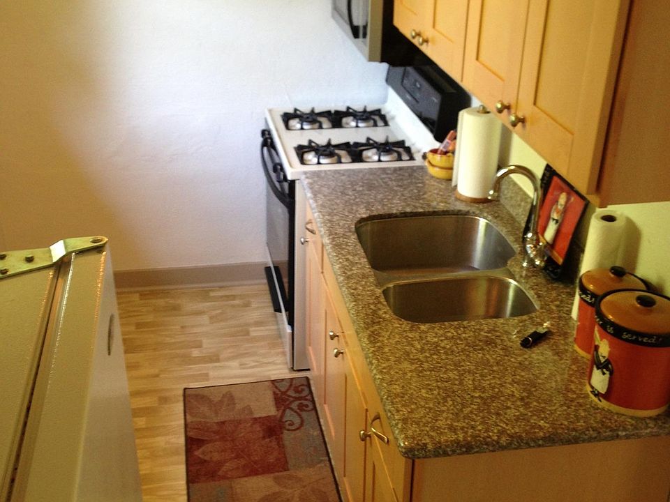 1st image of 3132 McCloy Ave