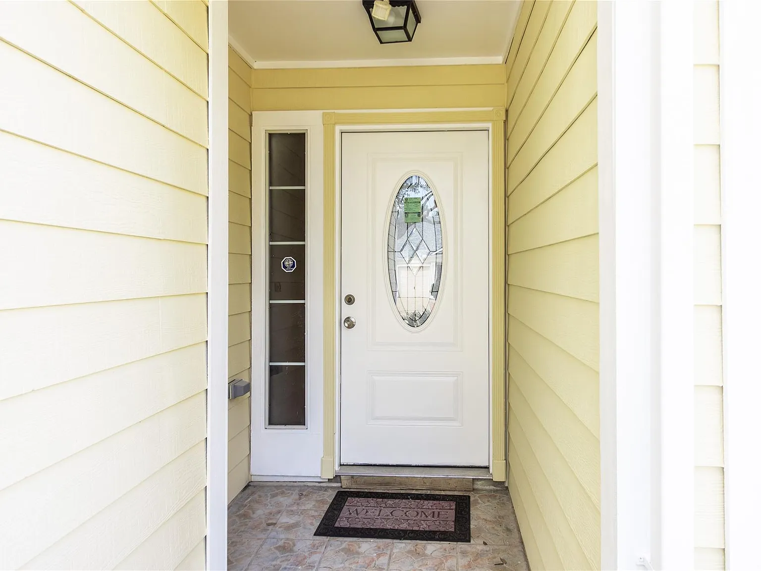 5 bed, 2.5 bath, 3371 sqft, $2,098 — Photo 3