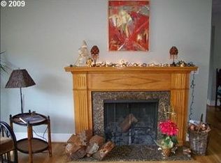 3811 SW Pendleton St, Portland, OR 97221