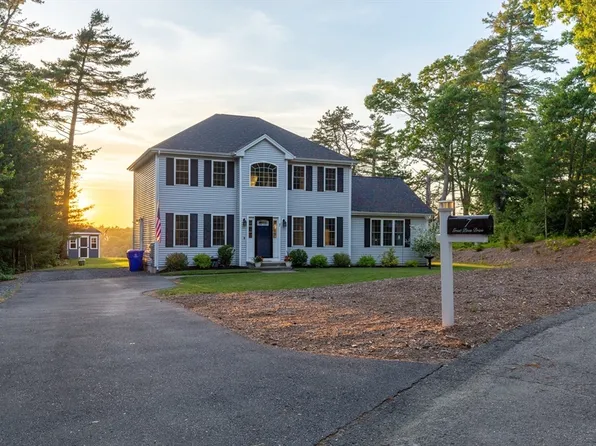 7 Great Pines Dr, Bourne, MA 02532