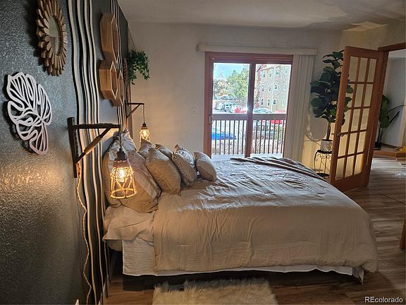5th image of 2802 Sundown Lane #103