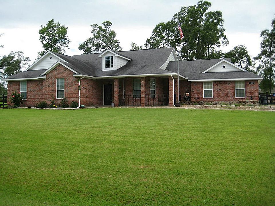 1st image of 13227 Maple Dr