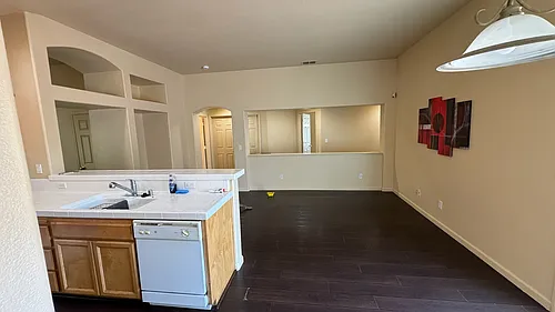 5425 Buckwood Way Photo 1