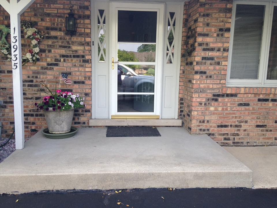 1st image of 13935 S Cherokee Trl