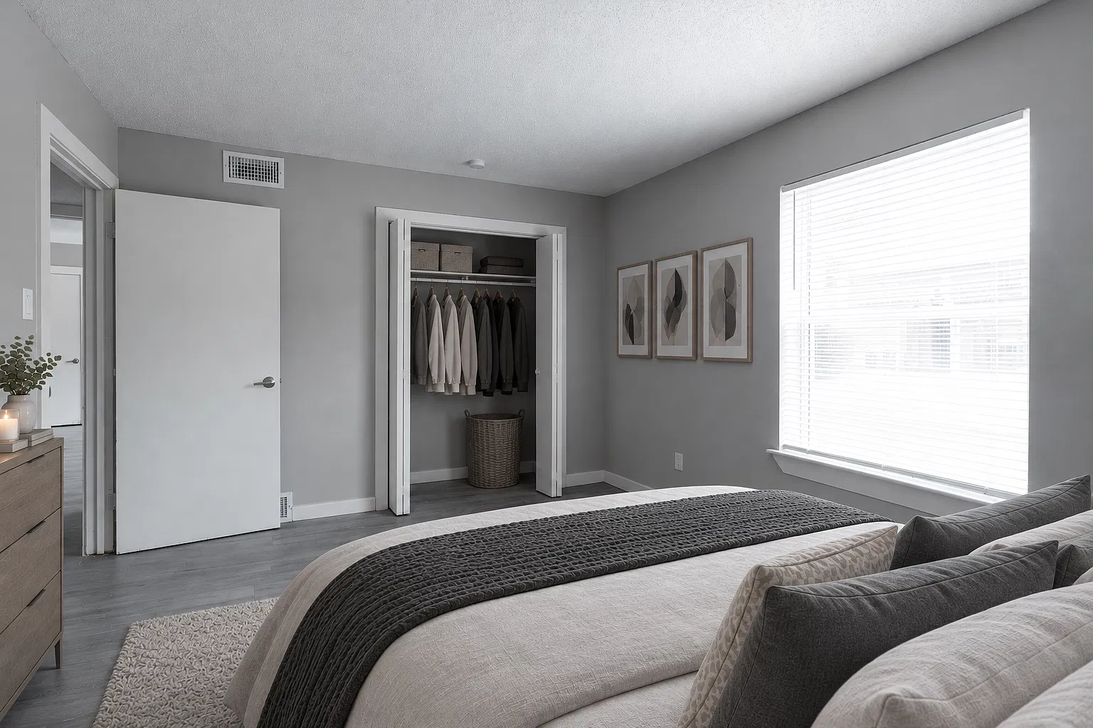 3015 Camelot Ln — Photo 3