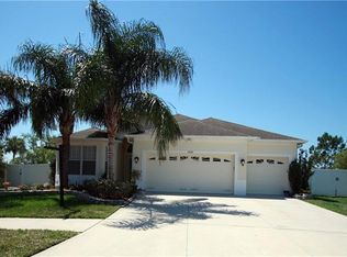 11432 Callaway Pond Dr, Riverview, FL 33579