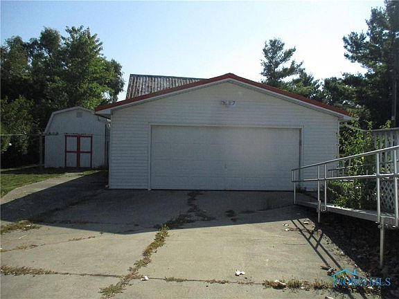 4th image of 1330 County Road 15