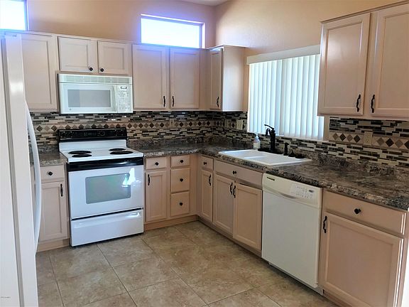 5th image of 22605 N Cabana Ln