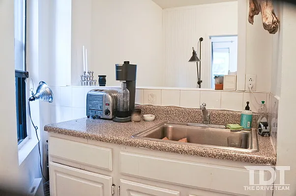 Rented by J Misrahi Realty Corp | media 25