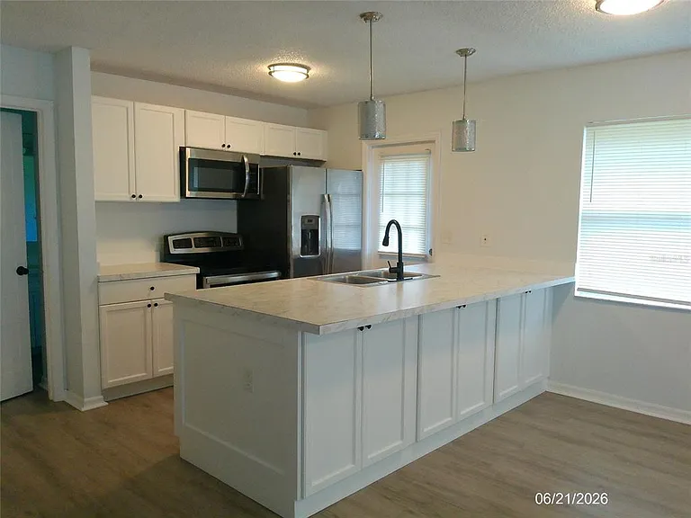 206 Mary Catherine Ct — Photo 2