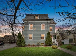 405 Cherry St #2, Newton, MA 02465