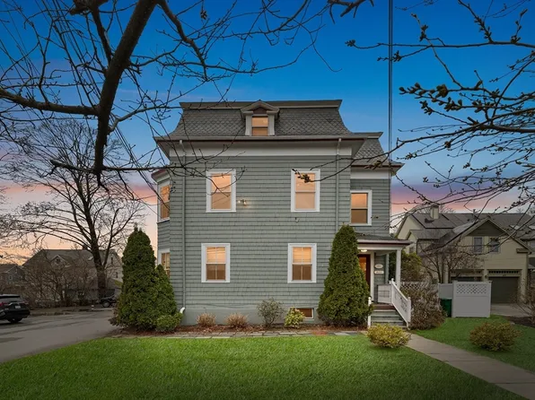 405 Cherry St #2, Newton, MA 02465