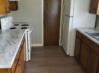 3200 Waller St #6, Waller, TX 77484