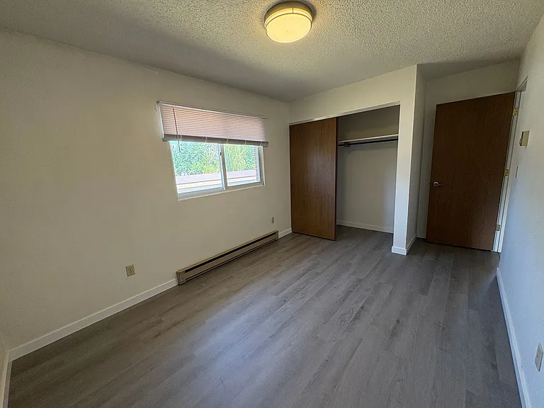 1909 S Black Ave — Photo 16