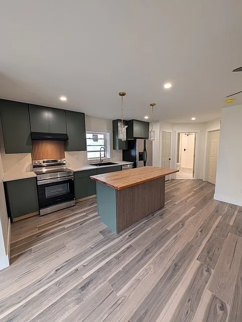 1 bed, 875 sqft, $2,500 — Photo 4
