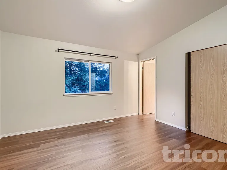 4111 176th Pl NE — Photo 4