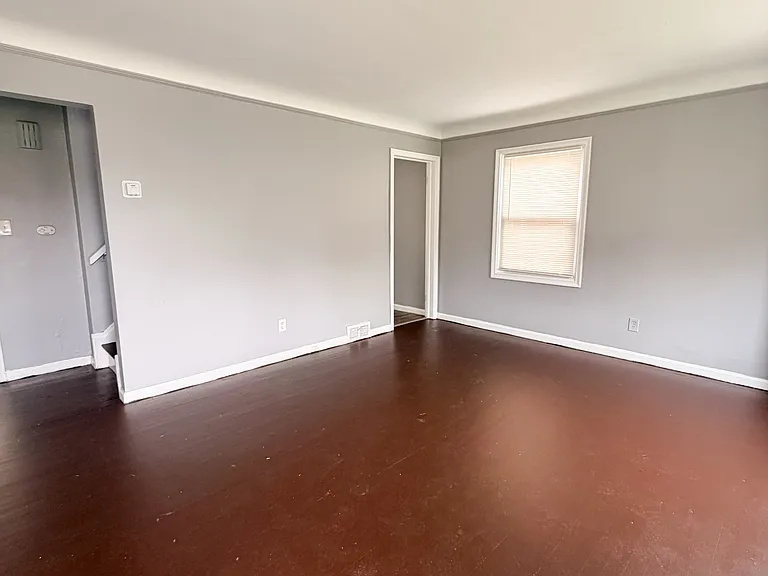 14134 Collingham Dr — Photo 3