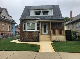 5223 W Strong St, Chicago, IL 60630