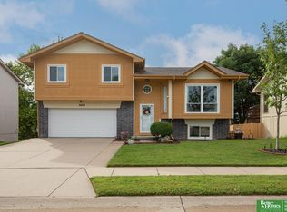 8859 N 82nd Ave, Omaha, NE 68122
