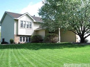 9410 Parkside Cir, Champlin, MN 55316