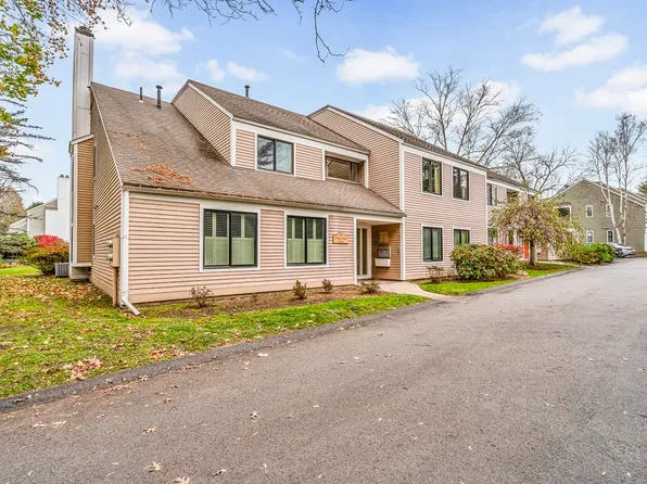 21 Concord Greene Unit 2, Concord, MA 01742