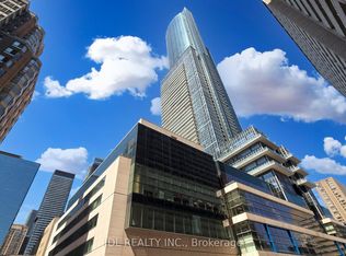 386 Yonge St #5104, Toronto, ON M5B 0A5