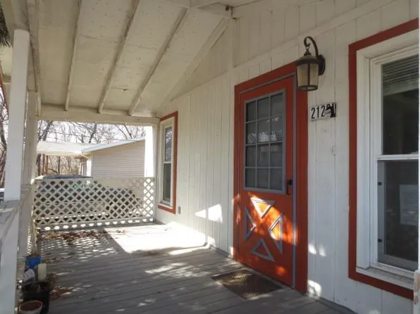 249 S Linn Valley Dr, Linn Valley, KS 66040