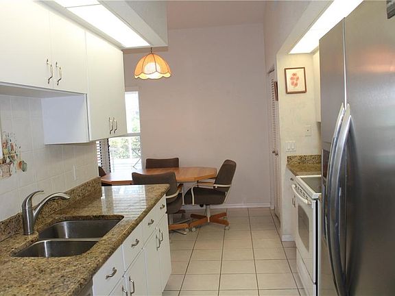 5th image of 23093 Lindale Ave