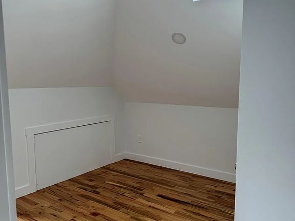 5th image of 20 Hersey St Unit 2