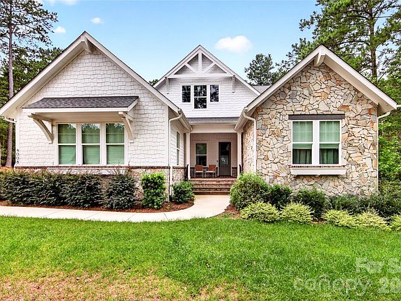 4th image of 4008 Persimmon Rd