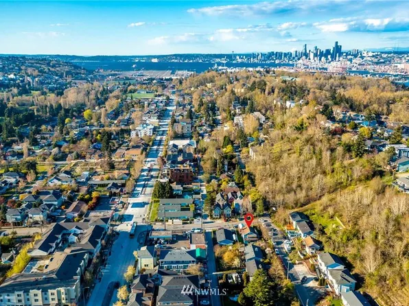5403 23rd Ave SW, Seattle, WA 98106