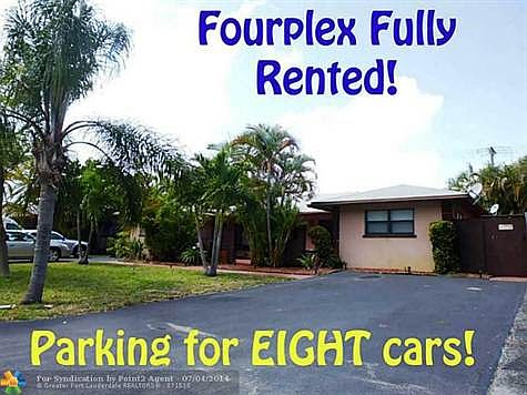 3rd image of 811 NW 30th Ct