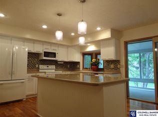 4823 Bunker Hill Rd, Lincoln, NE 68521